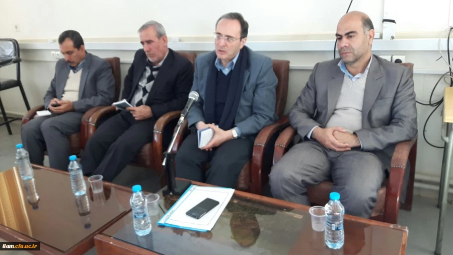 دیدار صمیمانه دکتر مهر محمدی با کارکنان و اساتید دانشگاه فرهنگیان ایلام 4