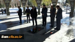 حضور دکتر مهرمحمدی در مزار شهدای گمنام ایلام 3