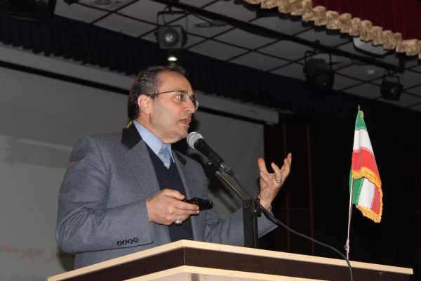 مراسم روز دانشجو با حضور سرپرست دانشگاه فرهنگیان آقای دکتر مهرمحمدی 4