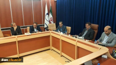 نشست هیأت امنای دانشگاه فرهنگیان استان ایلام به ریاست استاندار و حضور اعضا برگزار گردید.