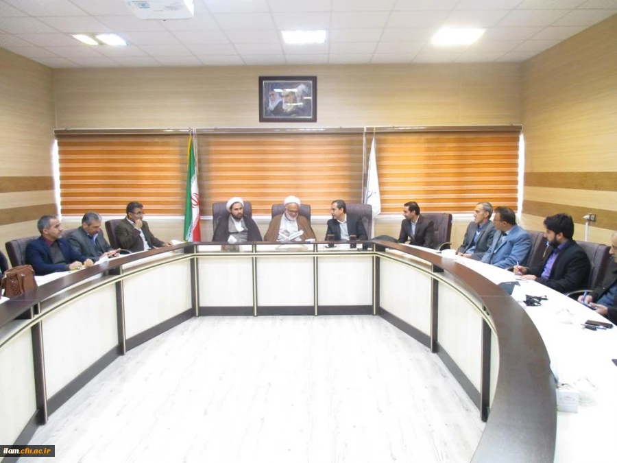 نشست حلقه صالحین