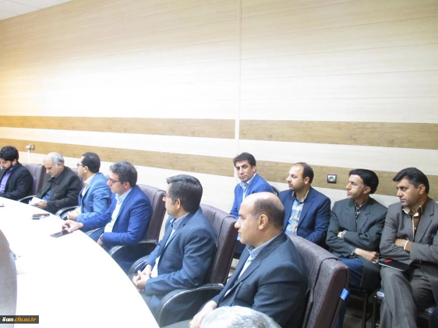 نشست حلقه صالحین