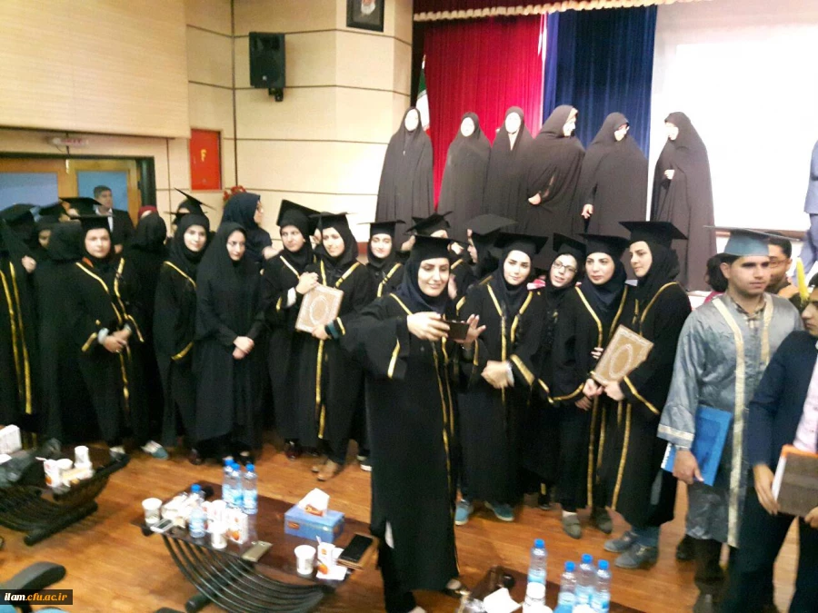 جشن دانش آموختگی