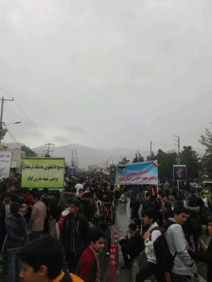حضور مسئولین و دانشجویان دانشگاه فرهنگیان در راهپیمایی 13 آبان؛