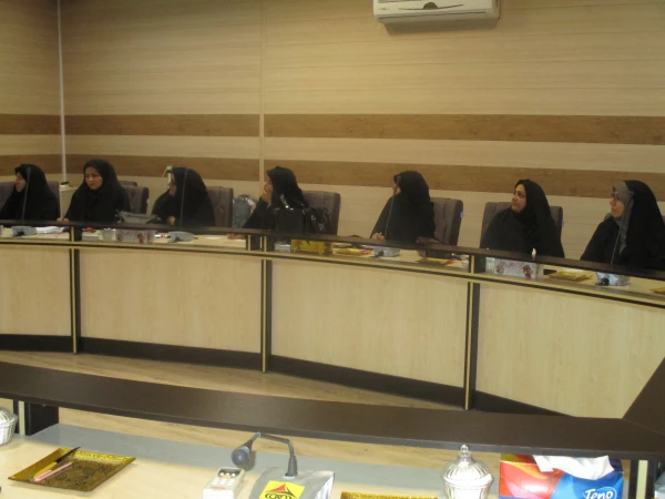 هم اندیشی اساتید و نخبگان