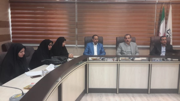 تجلیل از بازنشستگان دانشگاه فرهنگیان استان