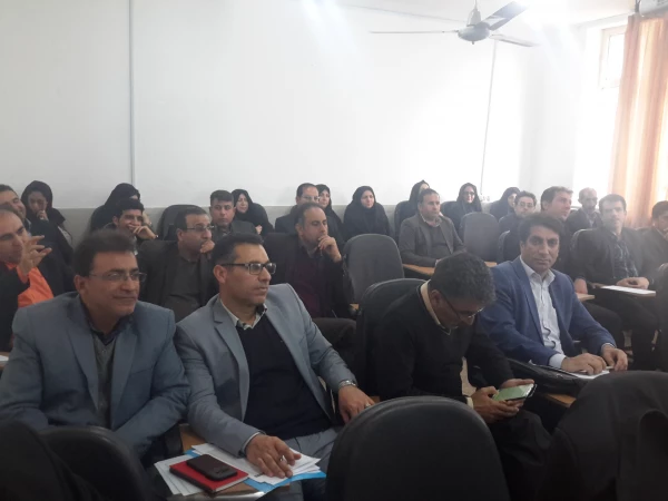 کارگاه آموزشی اخلاق کاربردی در تعلیم و تربیت