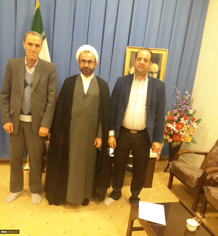 دیدار مسئولین دانشگاه فرهنگیان با نماینده ولی فقیه در استان