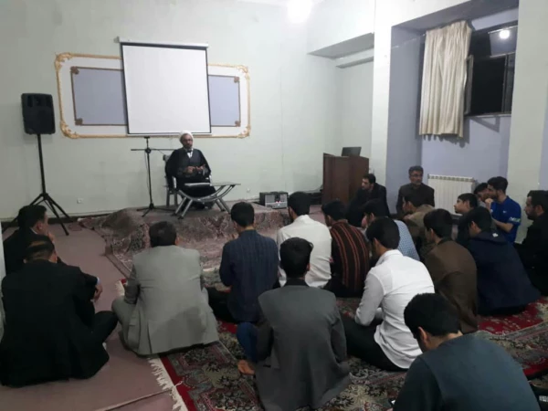 دیدار نماینده محترم ولی فقیه با دانشجو معلمان پردیس شهید مدرس