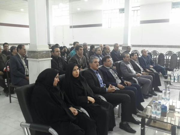 نشست هم اندیشی اساتید و کارکنان دانشگاه با معاونت محترم طرح و برنامه