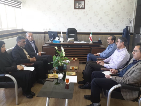 جلسه کمیته کمک رسانی به سیل زدگان