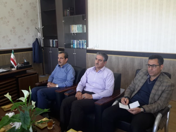 جلسه کمیته کمک رسانی به سیل زدگان