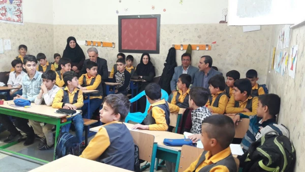 بازدید دانشگاه فرهنگیان از مدارس طرح هدف کارورزی استان
