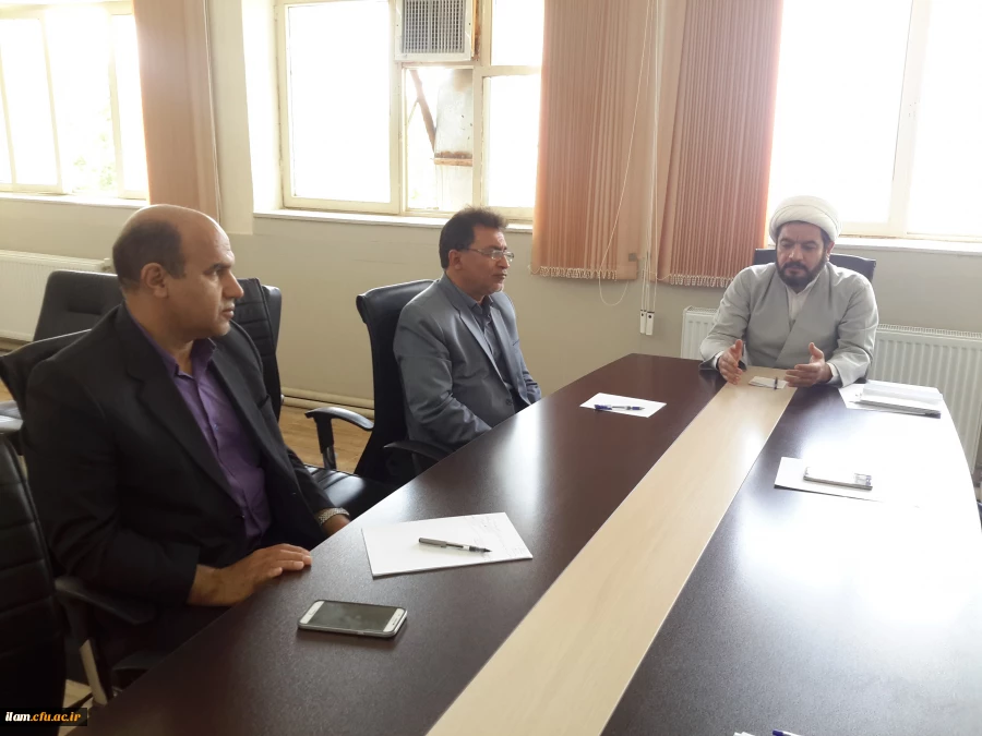 دومین جلسه کمیته نیاز سنجی اساتید دانشگاه فرهنگیان استان ایلام