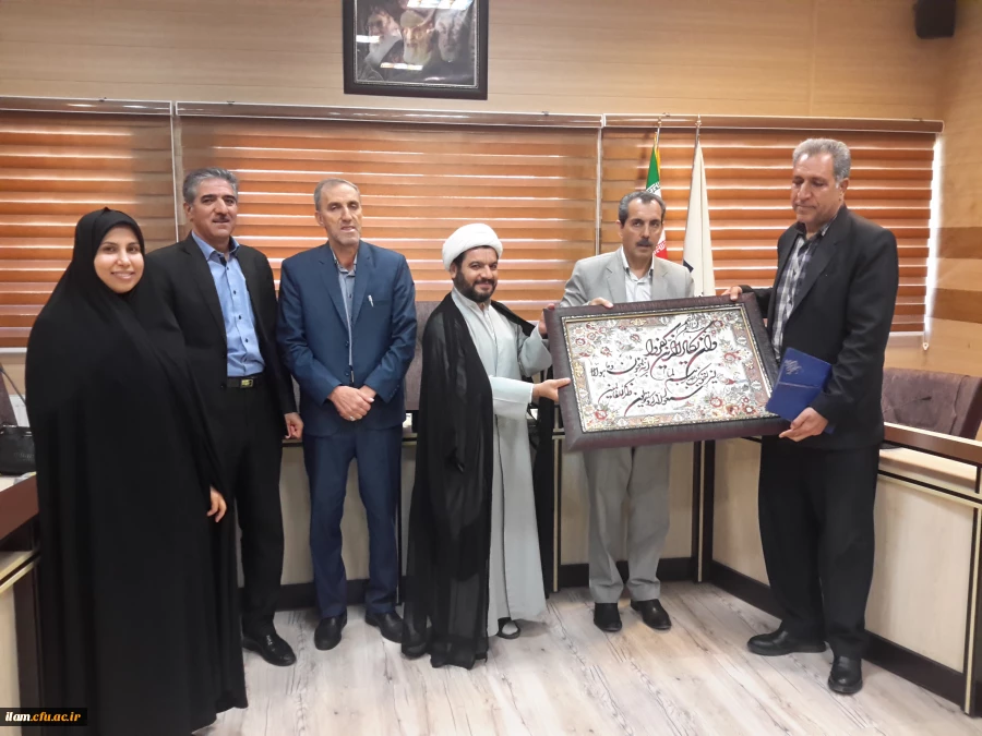 افتخار بازنشستگی دو نفر از همکاران پردیس شهید مدرس و پردیس امام جعفر صادق(ع)