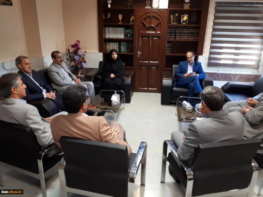 نشست مشترک هیات رئیسه دانشگاه فرهنگیان ایلام با مدیر کل آموزش و پرورش استان