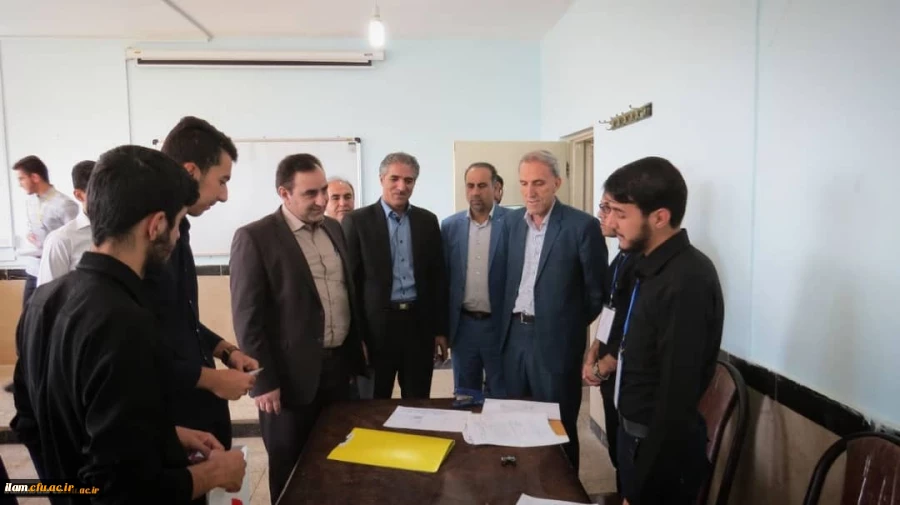 حضور آقای دکتر صالحیان در محل ثبت نام دانشجو معلمان جدیدالورود پردیس شهید مدرس