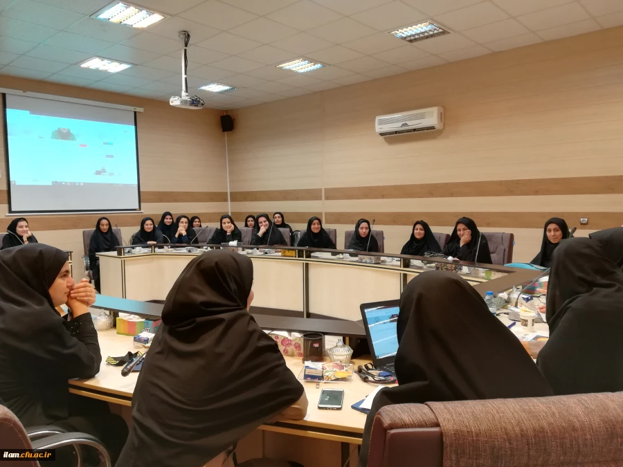 نشست کتاب کودک در پردیس امام جعفر صادق(ع) 