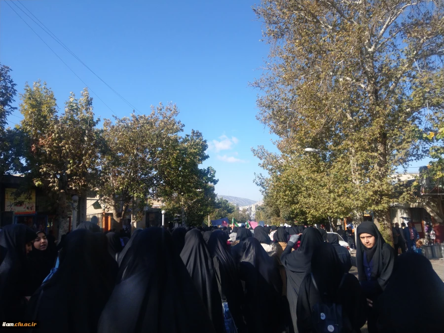 حضور دانشجومعلمان پردیس امام جعفر صادق(ع) در راهپیمایی عظیم مردمی علیه گروهک های اختشاشگر