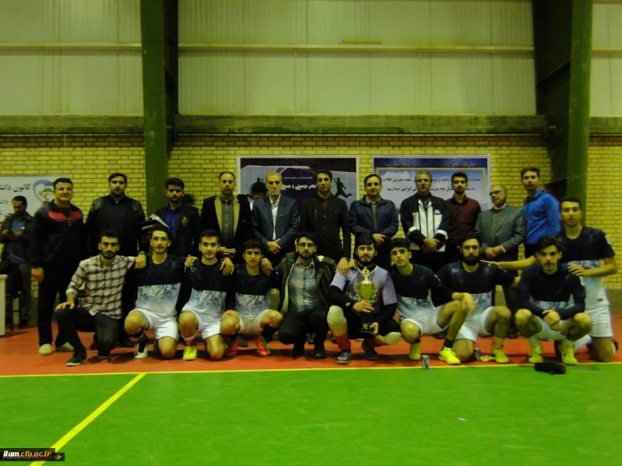 برگزاری مسابقات جام فوتسال به مناسبت 16 آذر در پردیس شهید مدرس