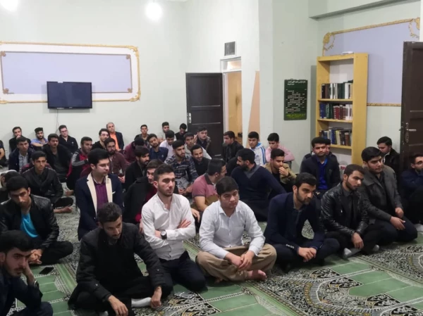 جلسه پرسش و پاسخ دانشجومعلمان پردیس شهید مدرس با مسؤلین دانشگاه فرهنگیان استان 