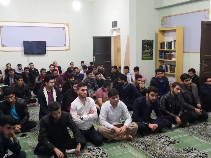 جلسه پرسش و پاسخ دانشجومعلمان پردیس شهید مدرس با مسؤلین دانشگاه فرهنگیان استان 