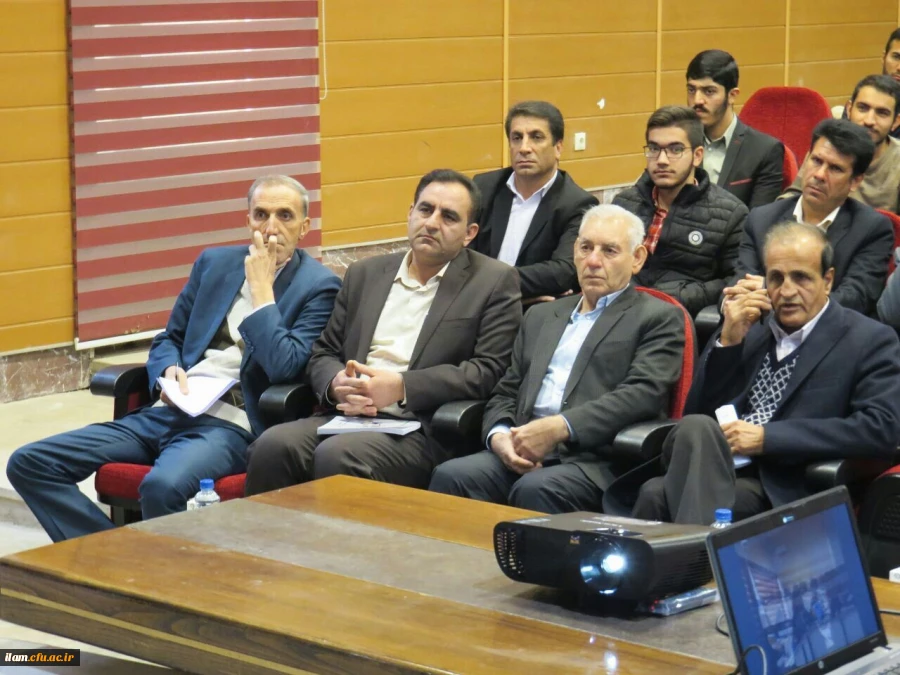 مراسم هفته پژوهش در دانشگاه فرهنگیان ایلام با حضور پیش کسوتان 