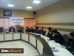 جلسه بسیج دانشجویی با حضور سرپرست مدیریت امور پردیس های استانی 