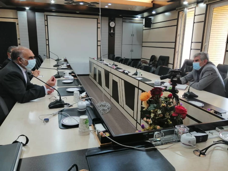 دیدار مسؤلان  دانشگاه فرهنگیان استان ایلام با دکتر علی اکبری رئیس دانشگاه ایلام و رئیس شورای آموزش عالی استان

 4