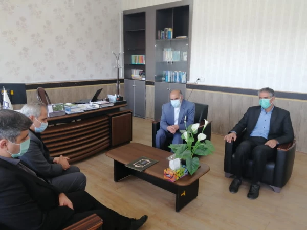 
با حضور همکاران بخش مالی سازمان مرکزی جلسه تودیع و معارفه مسئولین اسبق و جدید مالی دانشگاه