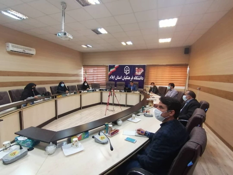 کارگاه کارورزی یک با حضور مدیر گروه آموزشی و اساتید دانشگاه