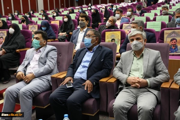 لزوم زنده شدن نهضت رجوع به کتاب و مقالات اصیل در دانشجومعلمان