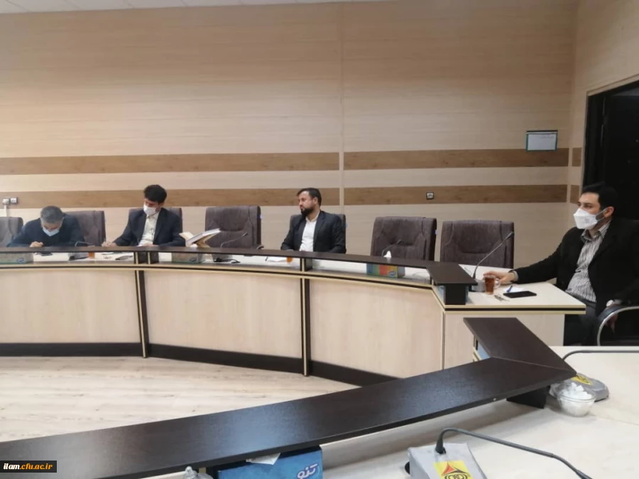 اولین جلسه شورای امربه معروف و نهی از منکر دانشگاه فرهنگیان استان ایلام  3