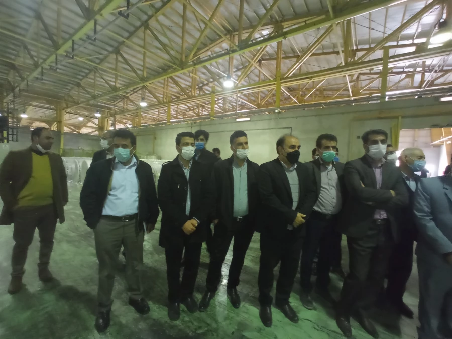 بازدید کارکنان و اساتید دانشگاه فرهنگیان از پتروشیمی استان 7