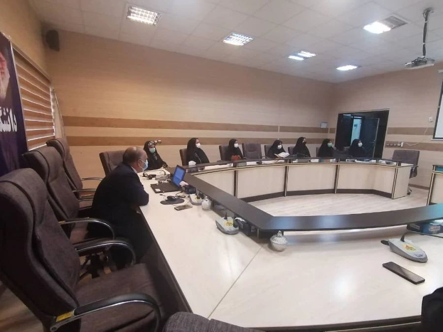 جلسه هم اندیشی سرپرست مدیریت استان با دبیران کانون ها، انجمن ها و تشکل های دانشجویی  5