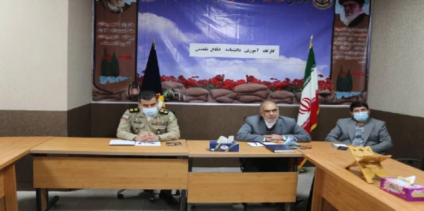 جلسه هم اندیشی دانشگاه فرهنگیان و بنیاد حفظ آثار و نشر ارزش های دفاع مقدس استان ایلام 6