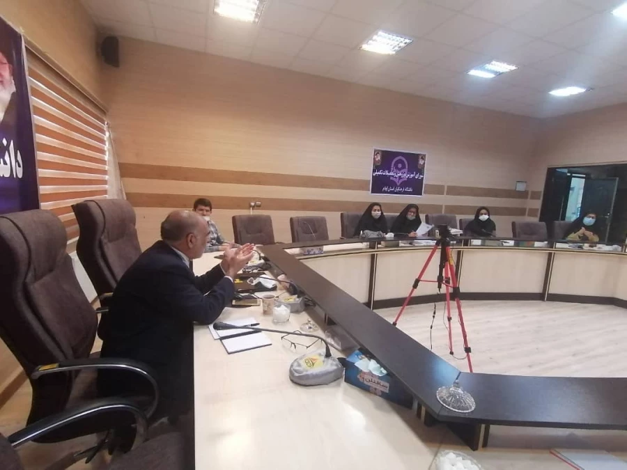 برگزاری جلسه شورای آموزش و پژوهش استان  4