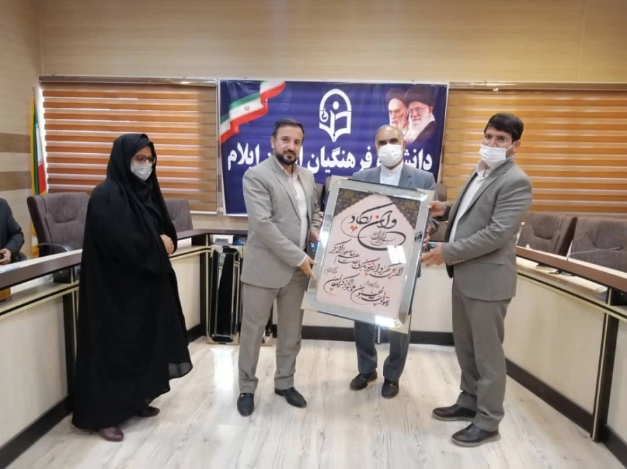 تجلیل از خدمات جناب آقای ابوذر بسطامی 4