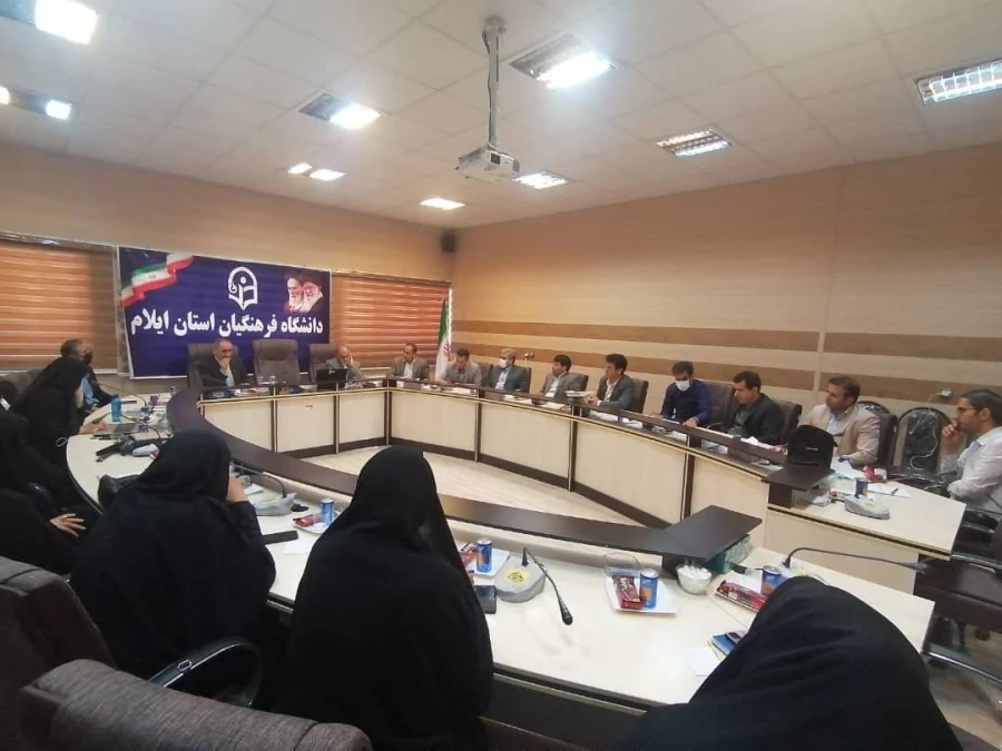 برگزاری کارگاه آموزشی جهاد تبیین با موضوع سیره سیاسی امام خمینی (ره) 2