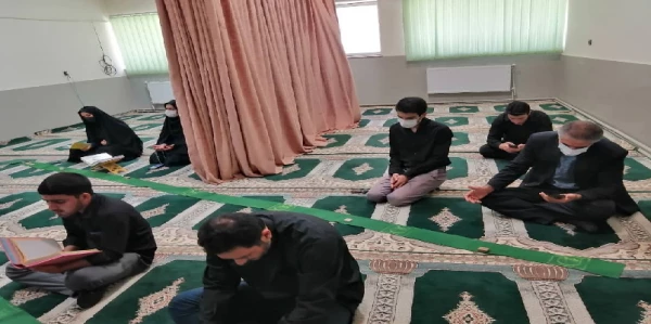 برگزاری مراسم معنوی زیارت عاشورا، نوحه خوانی و سوگواری در ایام محرم در دانشگاه فرهنگیان استان ایلام 2