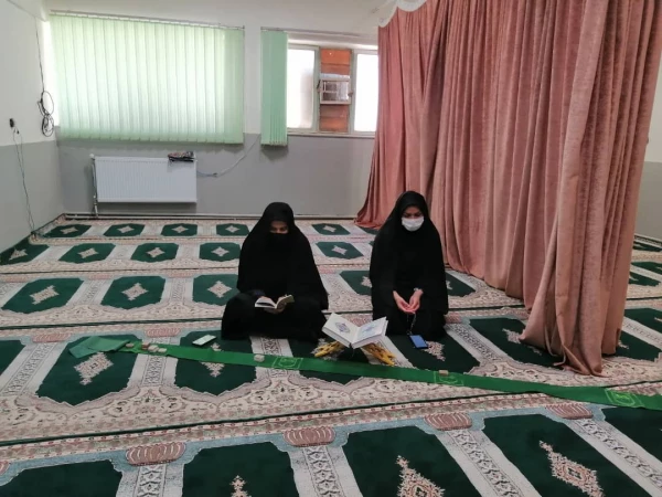 برگزاری مراسم معنوی زیارت عاشورا، نوحه خوانی و سوگواری در ایام محرم در دانشگاه فرهنگیان استان ایلام 3