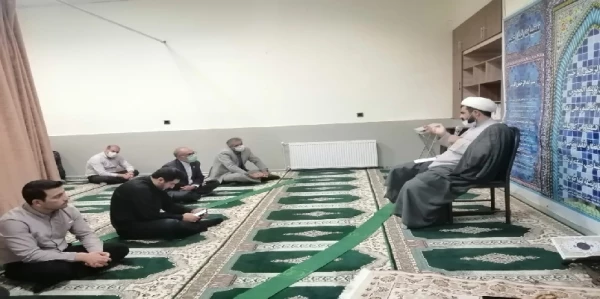 برگزاری مراسم پرفیض قرائت زیارت عاشورا به همراه مداحی و روضه خوانی در مدیریت امور پردیس های دانشگاه فرهنگیان استان ایلام 2