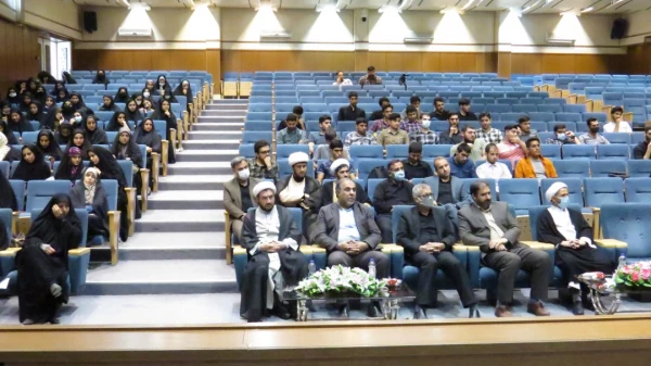 دوره حامیم به منظور توانمندسازی دانشجویان فعال فرهنگی، سیاسی و اجتماعی دانشگاه های استان ایلام در مجتمع یاوران مهدی(عج) قم به مدت ۷ روز برگزار شد.  2