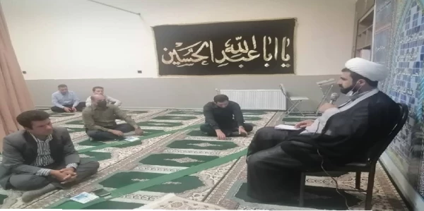 برگزاری مراسم پرفیض و معنوی قرائت زیارت عاشورا در دانشگاه فرهنگیان استان ایلام 2