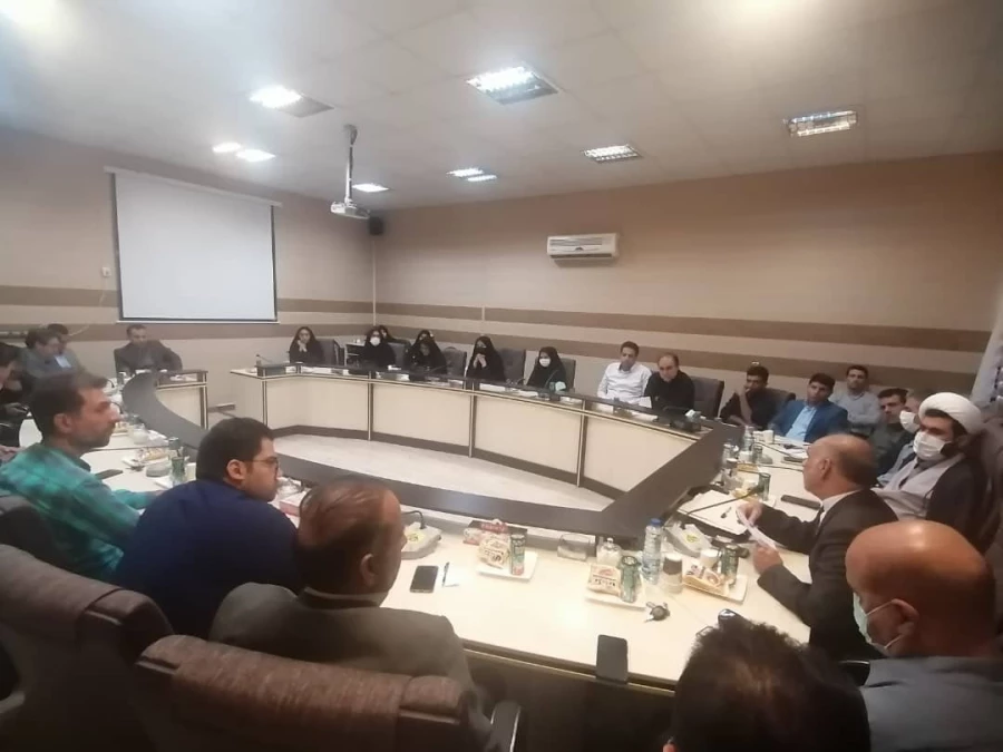 برگزاری نشست سرپرست مدیریت دانشگاه فرهنگیان استان ایلام با کارکنان  6