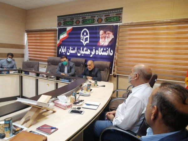 برگزاری دومین جلسه مشترک با اداره کل آموزش و پرورش و کتابخانه های عمومی استان ایلام به منظور بزرگداشت روز شعر و ادب پارسی 5