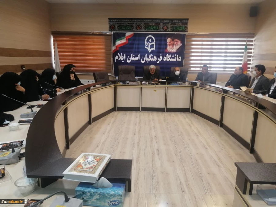 بسیج اساتید دانشگاه فرهنگیان ایلام به مناسبت هفته دفاع مقدس برگزار نمود: 6