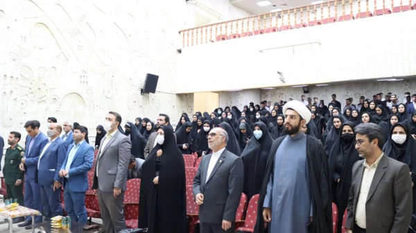 برگزاری آیین پاسداشت شعر و ادب فارسی و گرامیداشت استاد شهریار توسط دانشگاه فرهنگیان استان ایلام با همکاری اداره کل آموزش و پرورش و اداره کل کتابخانه های عمومی استان ایلام 3