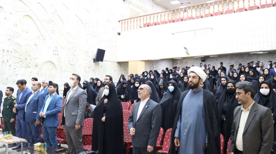 برگزاری آیین پاسداشت شعر و ادب فارسی و گرامیداشت استاد شهریار توسط دانشگاه فرهنگیان استان ایلام با همکاری اداره کل آموزش و پرورش و اداره کل کتابخانه های عمومی استان ایلام 3