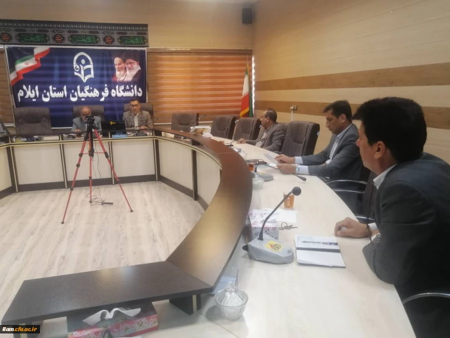 برگزاری جلسه شورای مدیریت، نظارت، ارزیابی و منابع انسانی دانشگاه فرهنگیان استان 4